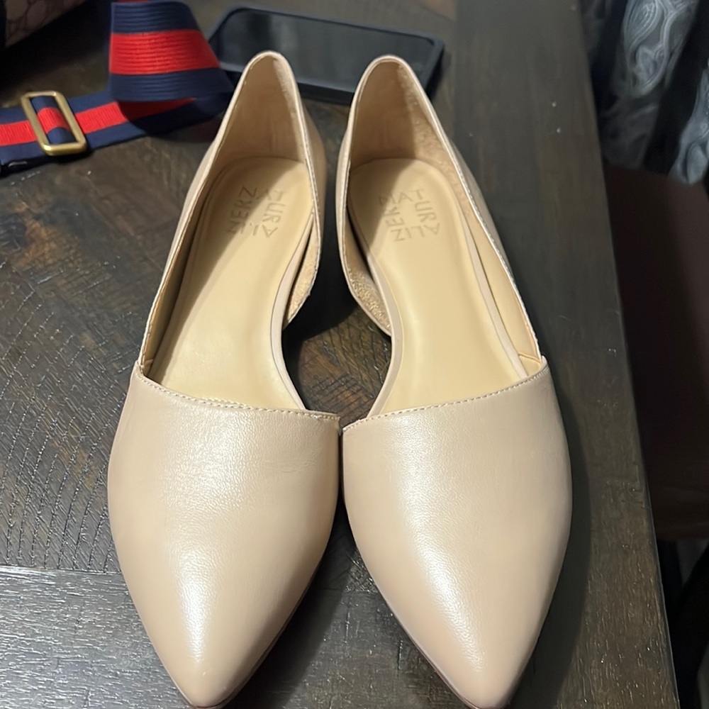New Flats shoes